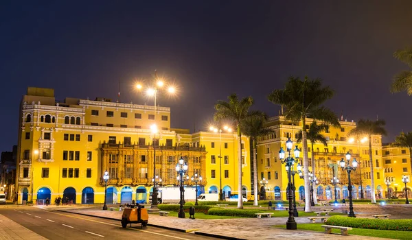 Architettura della Plaza de Armas a Lima, Perù — Foto Stock