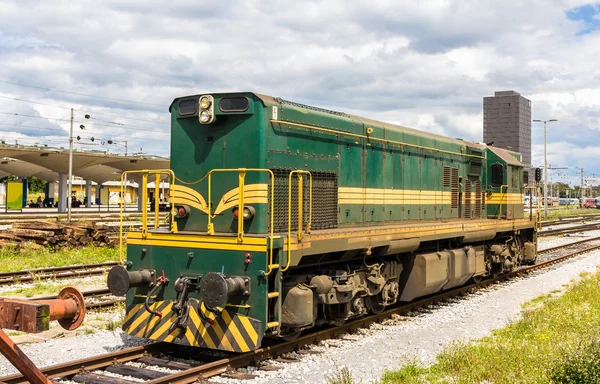 Slowenischer Rangierer im Bahnhof von Ljubljana — Stockfoto