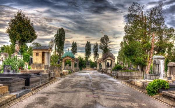 Mirogoj bölge mezarlığı Zagreb, Hırvatistan — Stok fotoğraf