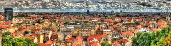 Panorama de la ciudad de Zagreb en Croacia — Foto de Stock