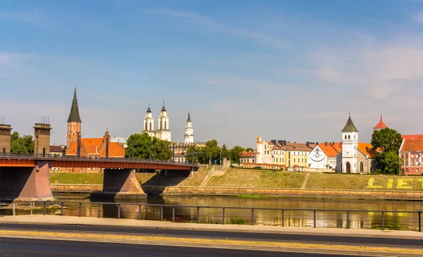 Nábřeží v Kaunasu - Litva — Stock fotografie