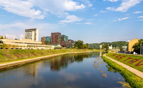 Río Neris en Vilna - Lituania —  Fotos de Stock