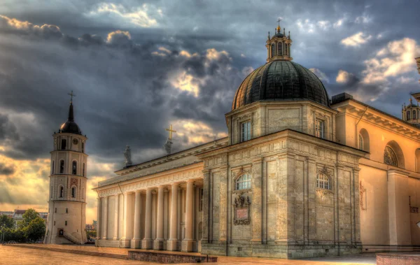 Вид на собор Вільнюса в Литві — стокове фото