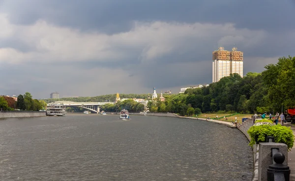 Rzeka Moskwa w Sparrow Hills - Rosja — Zdjęcie stockowe