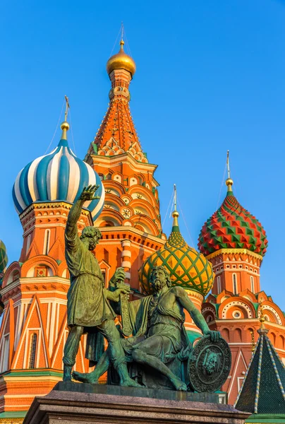 Monumento a Minin y Pozharsky en Moscú, Rusia — Foto de Stock