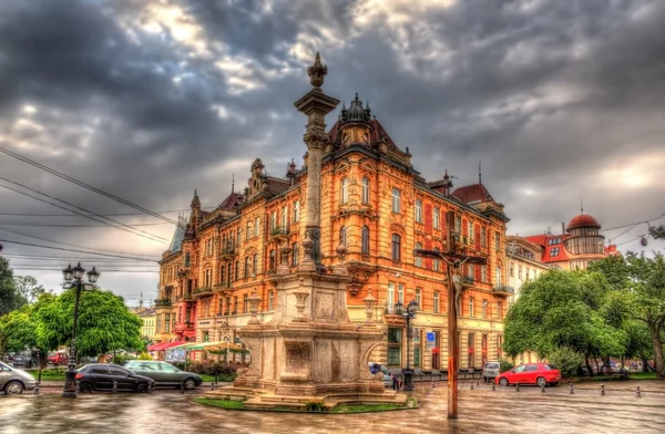 Columna para Juan de Dukla en Lviv, Ucrania — Foto de Stock