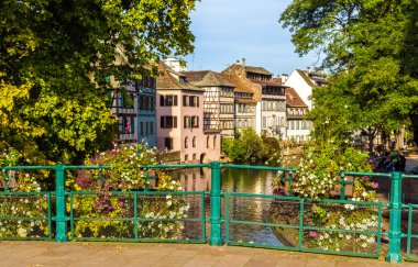 Petite France bölge - Alsace Strazburg'da