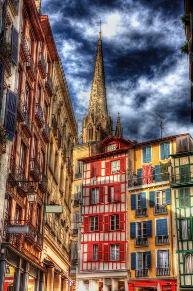Buildings in Petit Bayonne area - France — Stock Photo, Image
