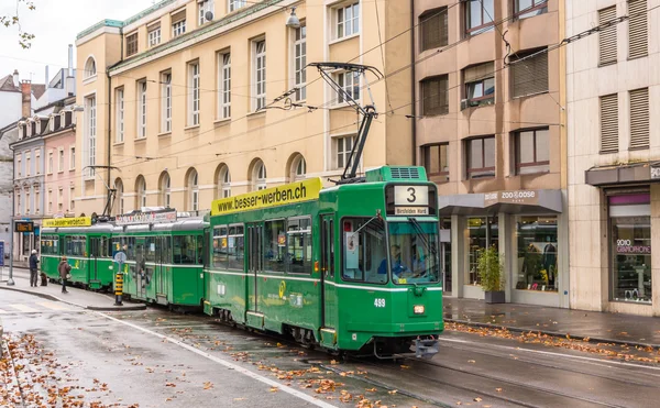 Basel, İsviçre - Kasım 03: 4-4 Swp tramvay şehrin olmak ce — Stok fotoğraf