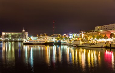 Kiel seaport - Almanya ' nın kuzeyinde Schleswig-Holstein tekneler