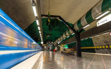 Stockholm huvudsta metro istasyonu terk tren