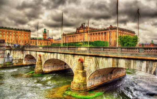 Pont Norrbro et Parlement à Stockholm, Suède — Photo