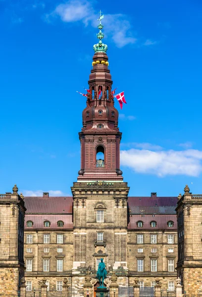 Schloss Christiansborg in Kopenhagen, Dänemark — Stockfoto