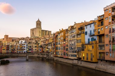 Girona Katedrali ve Sant Feliu Collegiate Kilisesi