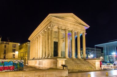 Maison carree, nimes, Fransa bir Roma Tapınağı