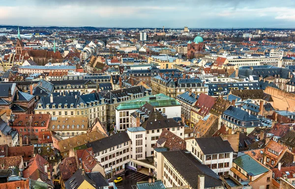 View of Strasbourg from the roof of the cathedral — Stock Photo, Image