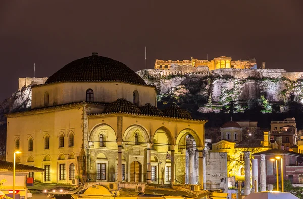 Tzistarakis Camii ve Akropolis Atina - Yunanistan — Stok fotoğraf