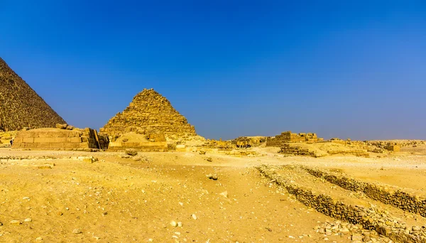 Weergave van de piramide van Henutsen (G1-c) in Giza - Egypte — Stockfoto