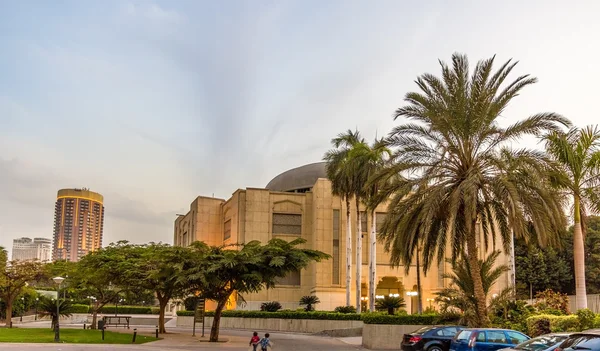 Cairo Opera House in de avond - Egypte — Stockfoto