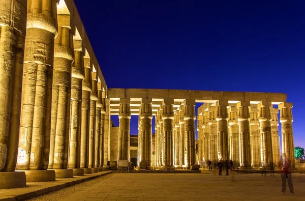 Колоннада в храме Луксора - Египет — стоковое фото