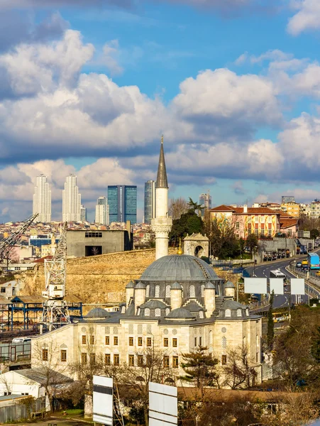 Vista da Mesquita Sokullu em Istambul - Turquia — Fotografia de Stock