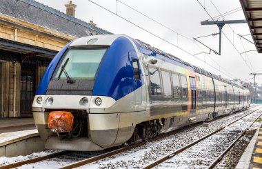 Saint-Die-des-Vosges istasyonu - Lorraine, Frangı Bölgesel tren
