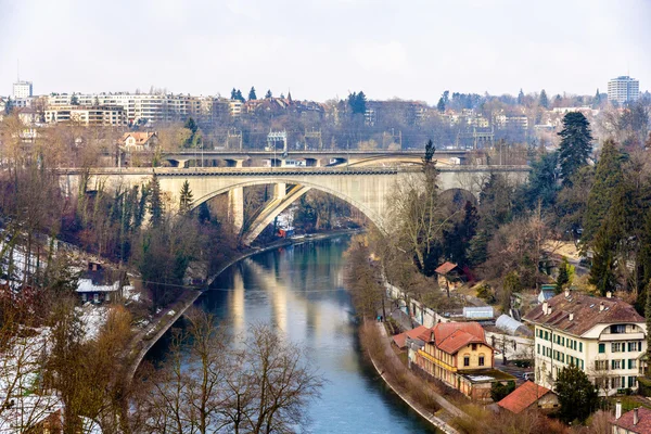 Lorrainebrucke och Lorraineviadukt broar i Bern - Schweiz — Stockfoto