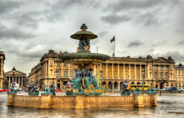 Fontaine des Fleuves na Place de la Concorde em Paris — Fotografia de Stock