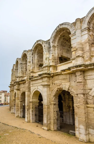 罗马圆形剧场在阿尔勒-法国教科文组织世界遗产 — 图库照片