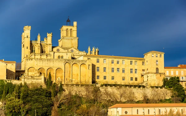 Kilátás a st. nazaire katedrálistól, beziers, Franciaország — Stock Fotó