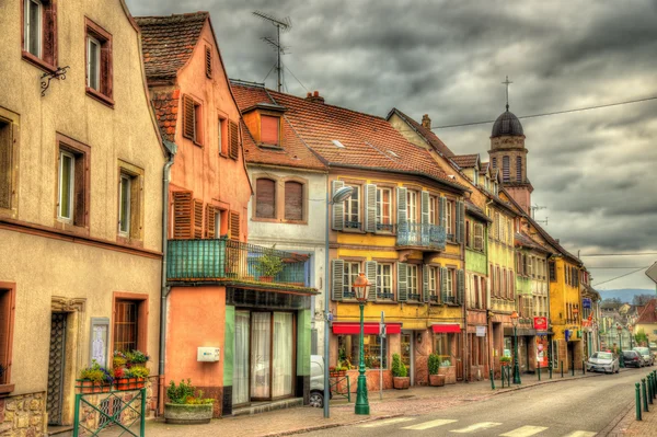 Edificios en Wasselonne - Bajo Rin, Alsacia, Francia — Foto de Stock