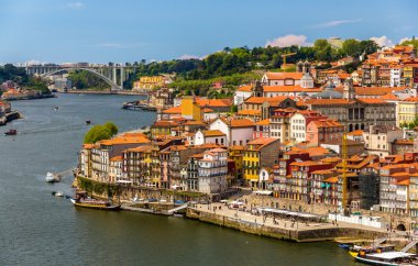 Porto görünümünü Nehri Douro - Portekiz