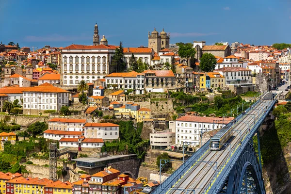 ポルトの旧市街、ポルトガルのビュー — ストック写真