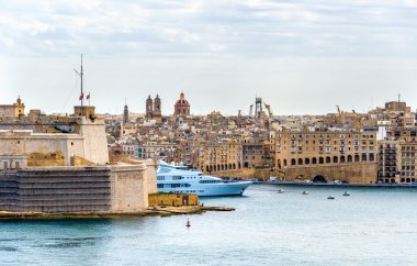 Bormla (Cospicua) Valletta - Malta üzerinden görünümünü