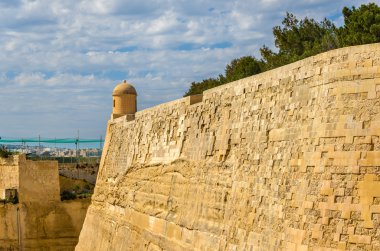 Valletta - Malta şehir surları