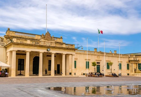 El edificio de la Guardia Principal en La Valeta - Malta — Foto de Stock