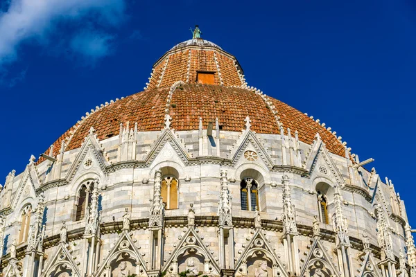 Details of the Pisa Baptistry of St. John - Italy — Stock Photo, Image