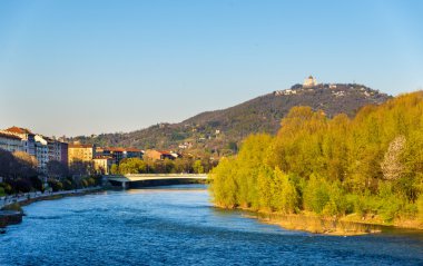 Görünüm Turin Po Nehri - İtalya