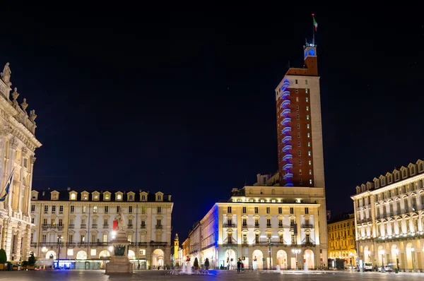 Castello Square em Turim à noite - Itália — Fotografia de Stock