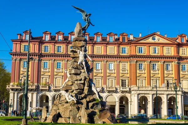 Μνημείο της σήραγγας του Frejus στη Piazza Statuto στο Τορίνο - Ιταλία — Φωτογραφία Αρχείου