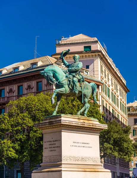 Statue of Victor Emmanuel II of Italy - Genoa — Stock Photo, Image