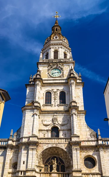 Church notre-dame de l 'annonciation in bourg-en-bresse, Frankreich — Stockfoto