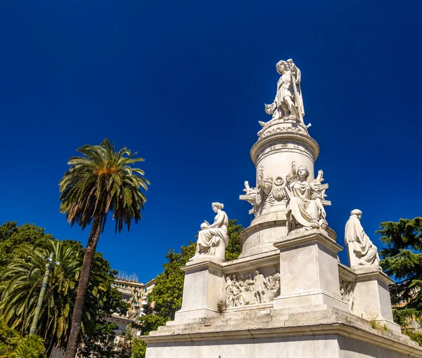 Statue of Christopher Columbus in Genoa - Italy — Stock Photo, Image