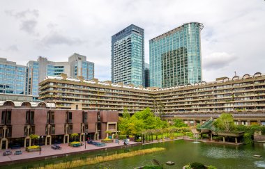 Barbican Londra, İngiltere'de karmaşık görünümünü