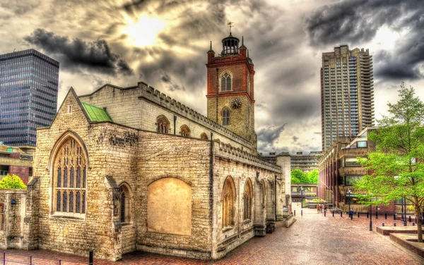 Церковь Святого Жиля без Крипплгейта в Лондоне - Англия — стоковое фото