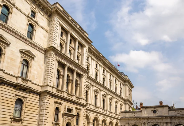 Gebouwen op Downing street in Londen, Engeland — Stockfoto