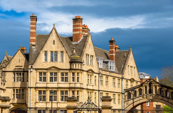 Edifícios do Hertford College em Oxford - Inglaterra — Fotografia de Stock