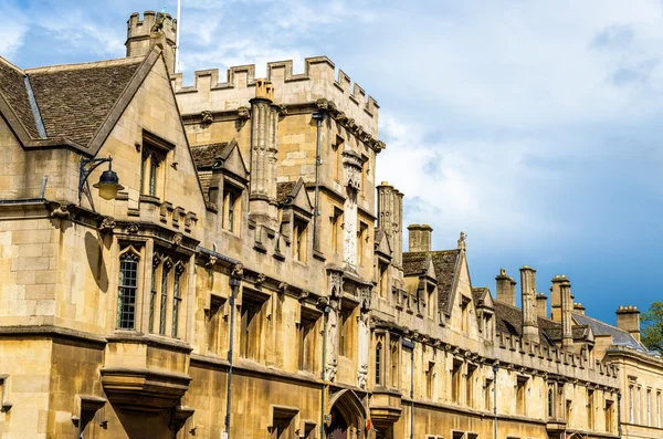 Väggarna i All Souls College i Oxford - England — Stockfoto