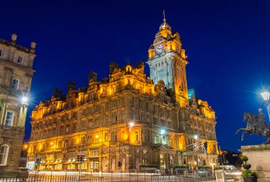 Balmoral Hotel, Edinburgh - İskoçya tarihi bir binada