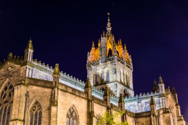 St Giles Katedrali Edinburgh geceleri